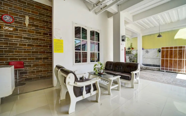 Super OYO 91173 Guesthouse King Puntodewo