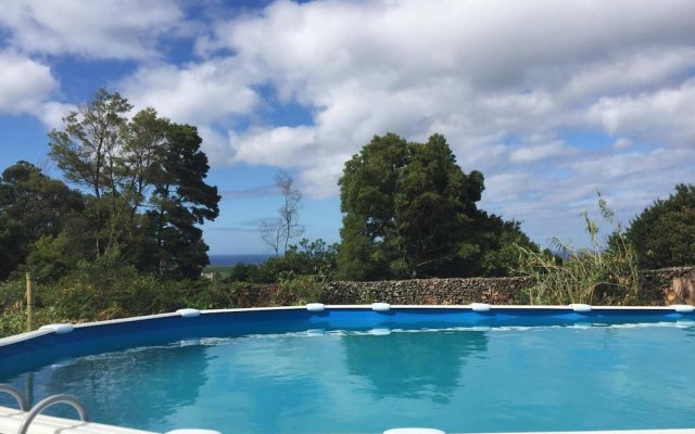 Villa With 4 Bedrooms in Fenais da Luz, With Wonderful sea View, Priva