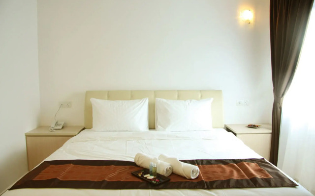 Peach Hill Hotel