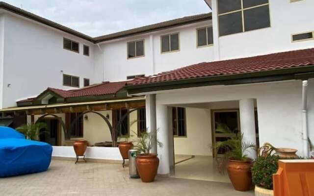 Peach View Hotel and Apartments.