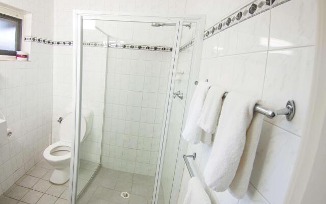 Hospitality Esperance, SureStay Collection by Best Western