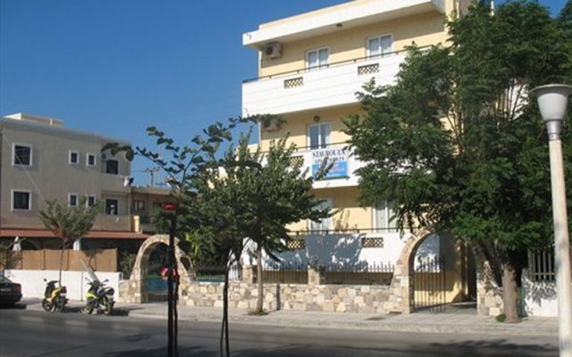 Stavroula Apartments