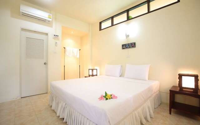 Koh Mook Rubertree Bungalow