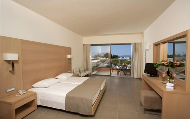 Island Blue Hotel