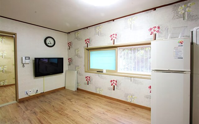 Yeongdeok Songa Pension