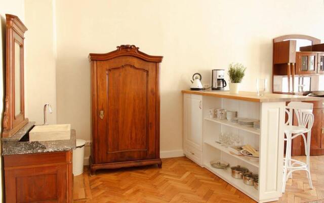 AOL Cluj Apart