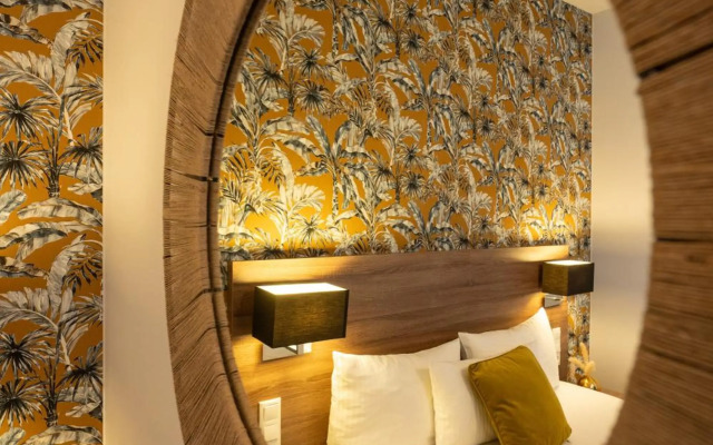 V Boutique Hotel