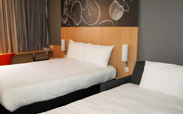 ibis Saint Genis Pouilly Genève