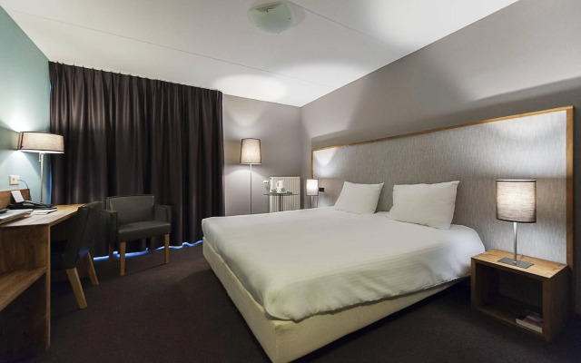 Linge Hotel Elst