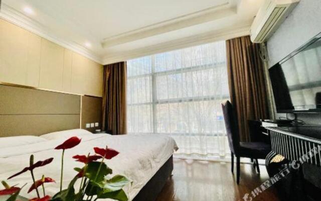 Jinfuhua Business Hotel