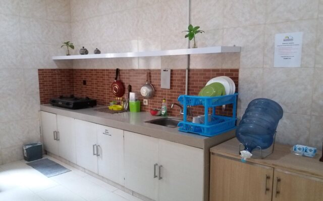 Bookit Backpacker Hostel