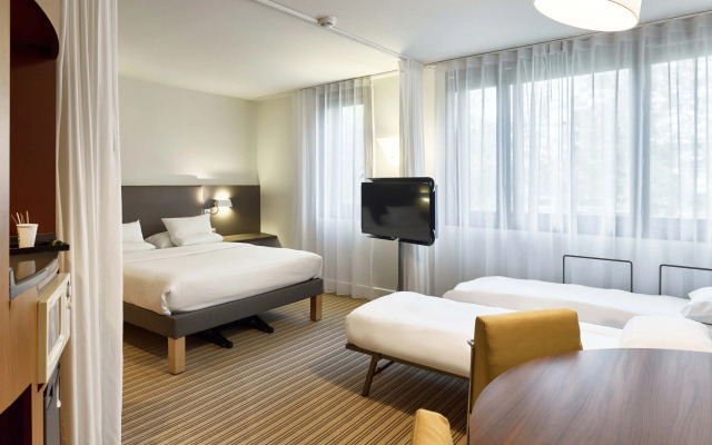 B&B HOTEL Vélizy Est