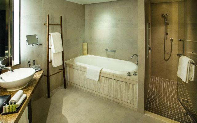 InterContinental Hanoi Westlake by IHG