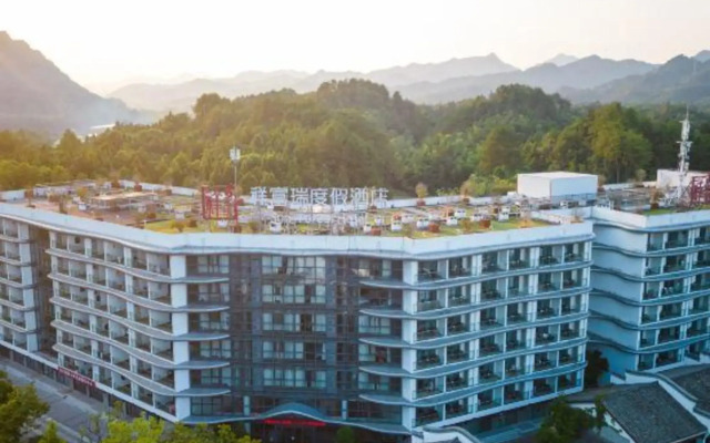 Sunforest Resort Hotel