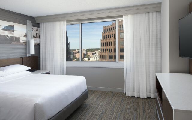 Kansas City Marriott Country Club Plaza