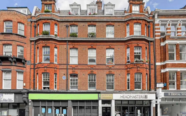 Contemporary Flat in the Centre of Fitzrovia