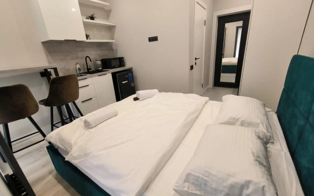 UNO (УНО) на улице Суворовская 19 стр. 2