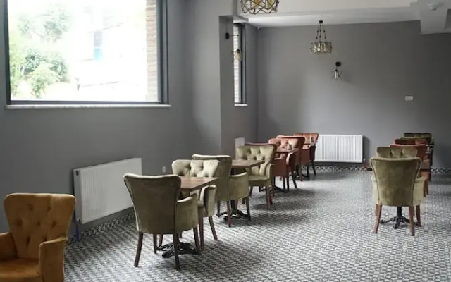Astra Boutique Hotel