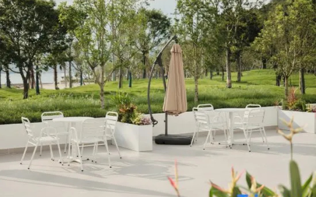 Shenzhen Le Chao Ben Yue Seaside Residence  Hotel