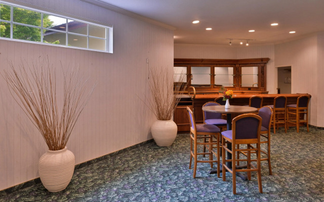 Red Roof Inn Arcata