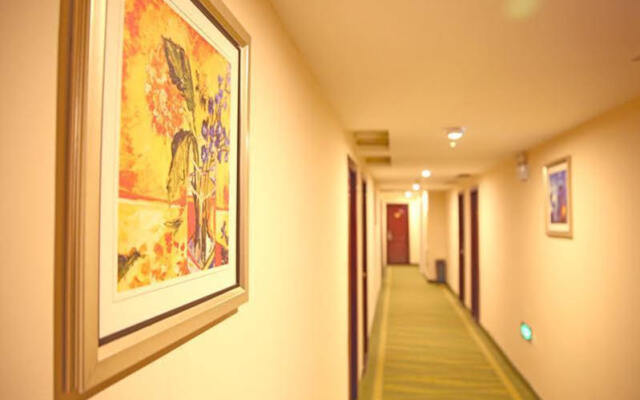 GreenTree Inn Nanchang Honggutan New Area Cuiyuan Road Subway Station Business Hotel