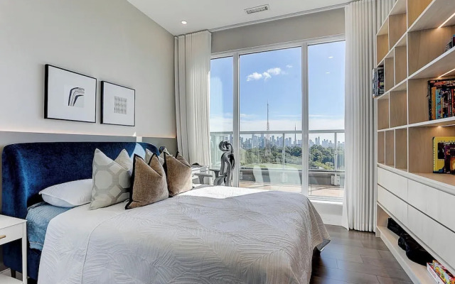 INFIVILLA Deluxe Penthouse Suite