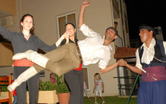 Menia Beach Hotel
