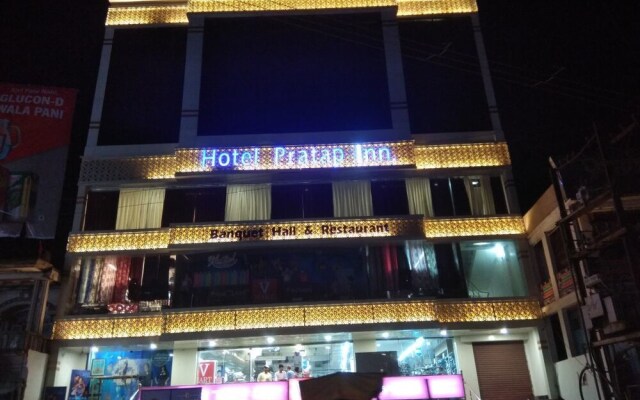 hotelImage