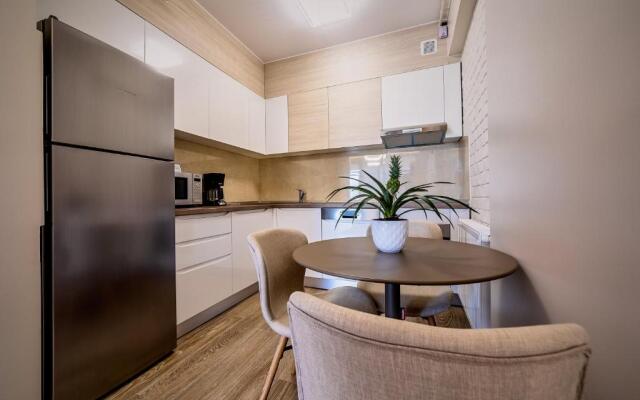 Penthouse Chic by Landev