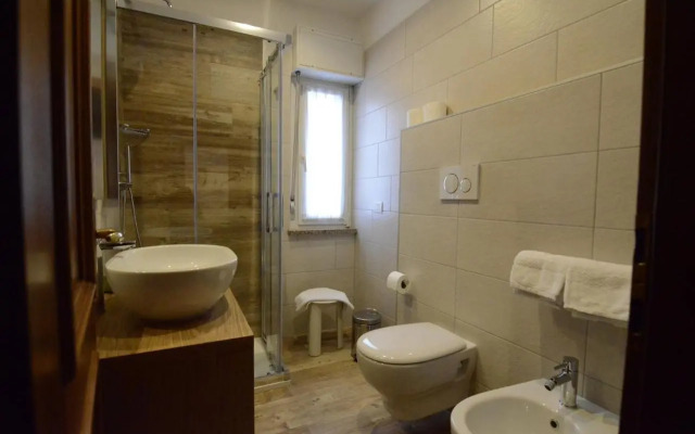 Continental 102 4 Beds