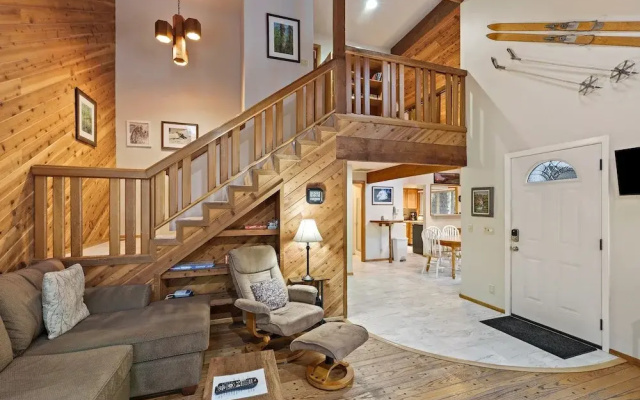 Sequoia 14 2 Bedroom Home