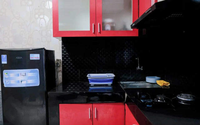 Tranquil Designed 2Br At Gateway Ahmad Yani Cicadas Apartment