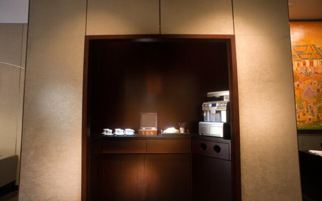 Soravit on Granville