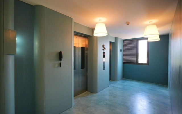 GO Hotel Sriracha at Central Si Racha