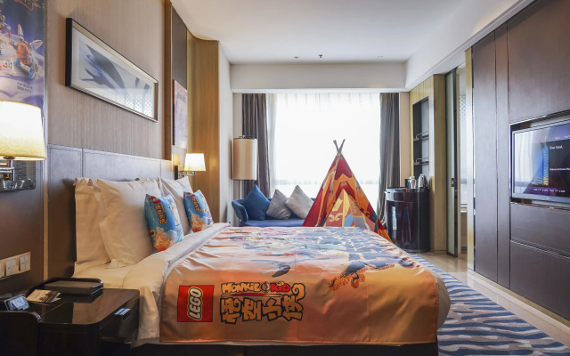 Crowne Plaza Dalian Sports Center by IHG