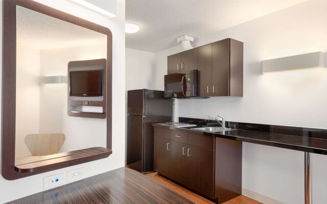 Motel 6 Swift Current, SK