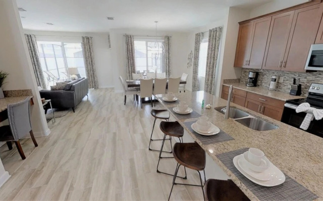 Storey Lake - 4720 Sleepy Hollow Dr