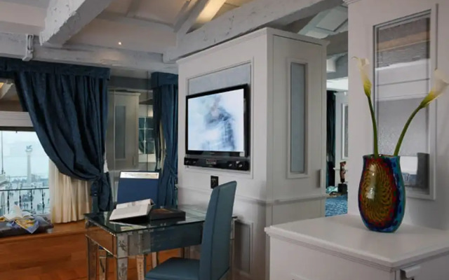 Canaletto Luxury Suites - San Marco Luxury