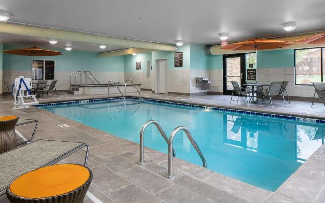 Hampton Inn & Suites Mason City