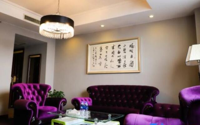 Yufeng International Hotel