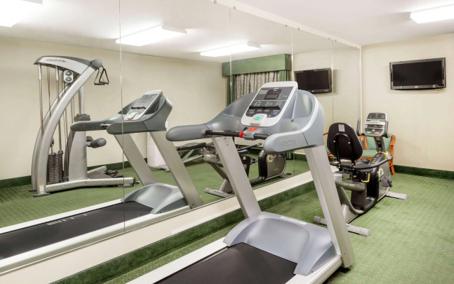 Ramada by Wyndham Columbia