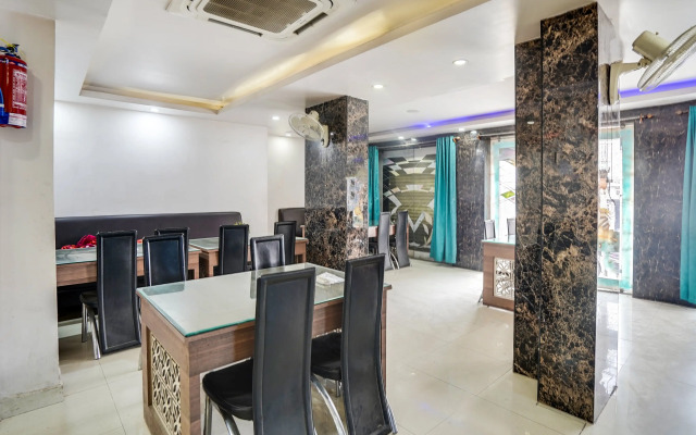 Super Townhouse Butler Road Near Maripur Chowk