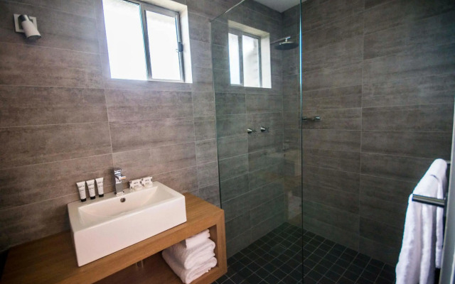 Quays Hotel