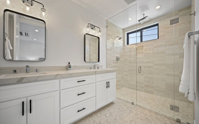 New Construction Luxury Home With Ocean View Rooftop Deck 815 4th by Redawning