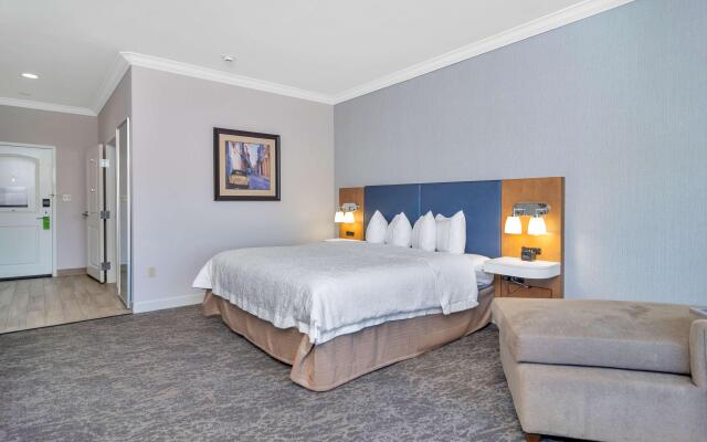 Hampton Inn & Suites Fort Worth-Fossil Creek