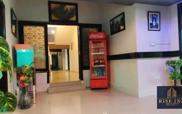 Hotel Rise Inn