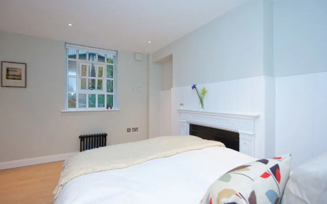 Spitalfields Superior 1 Bedroom Apartment - TLA 67545
