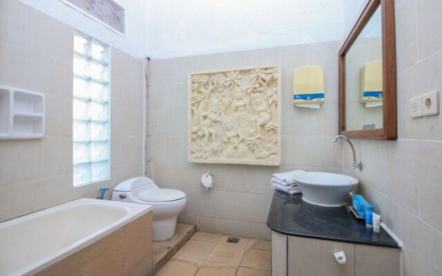 Airy Buleleng Kalibukbuk Lovina Bali