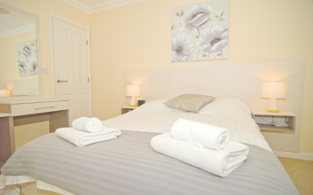 Room and Roof Southampton