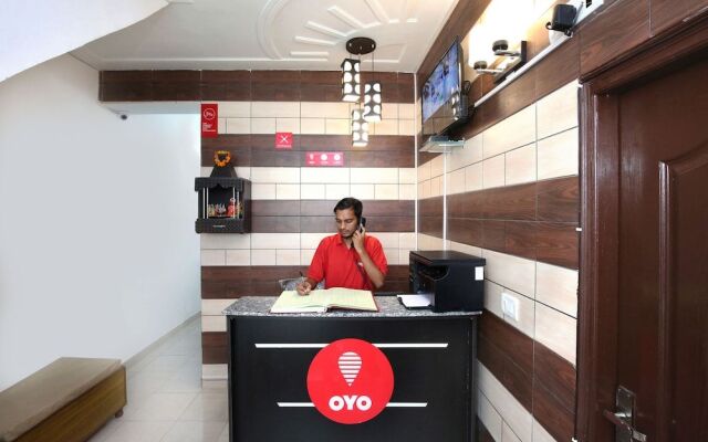 OYO 9371 Hotel Anmol